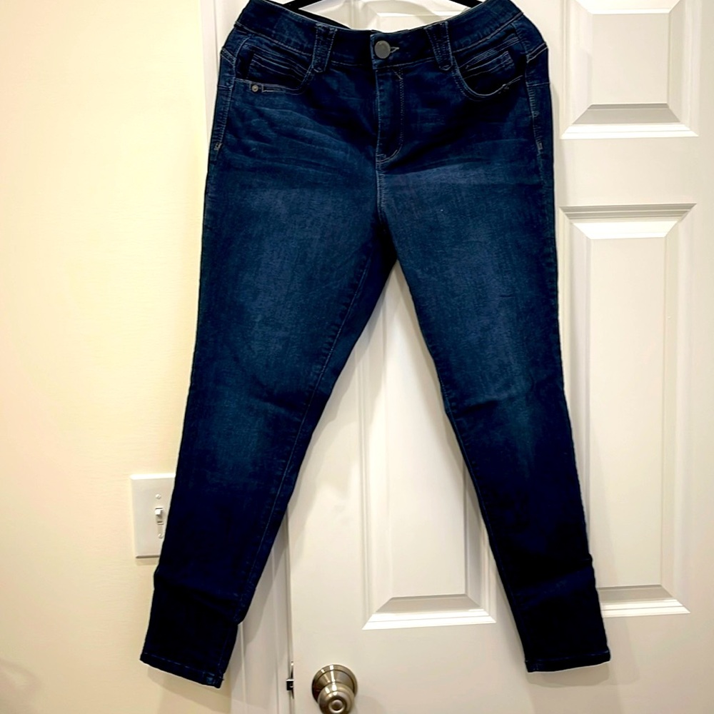 Women’s skinny jeans